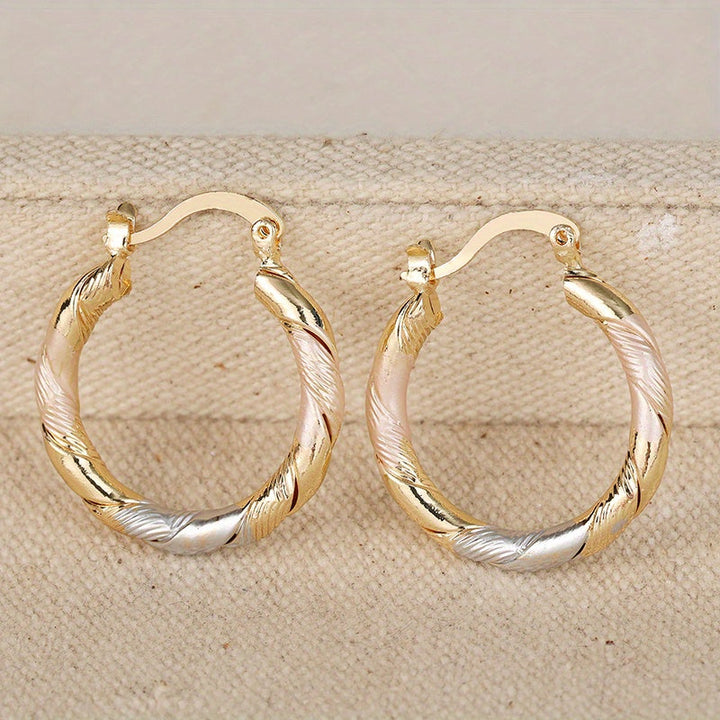 Kysha - Contrasting Round Hoop Earrings