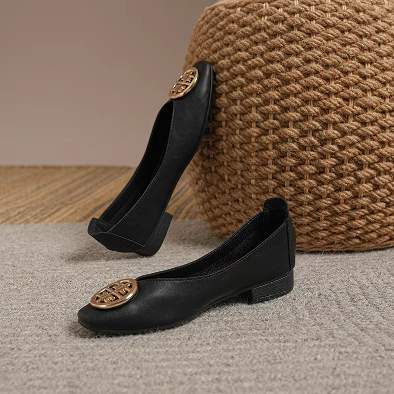 Breana - Leather Flat Shoes