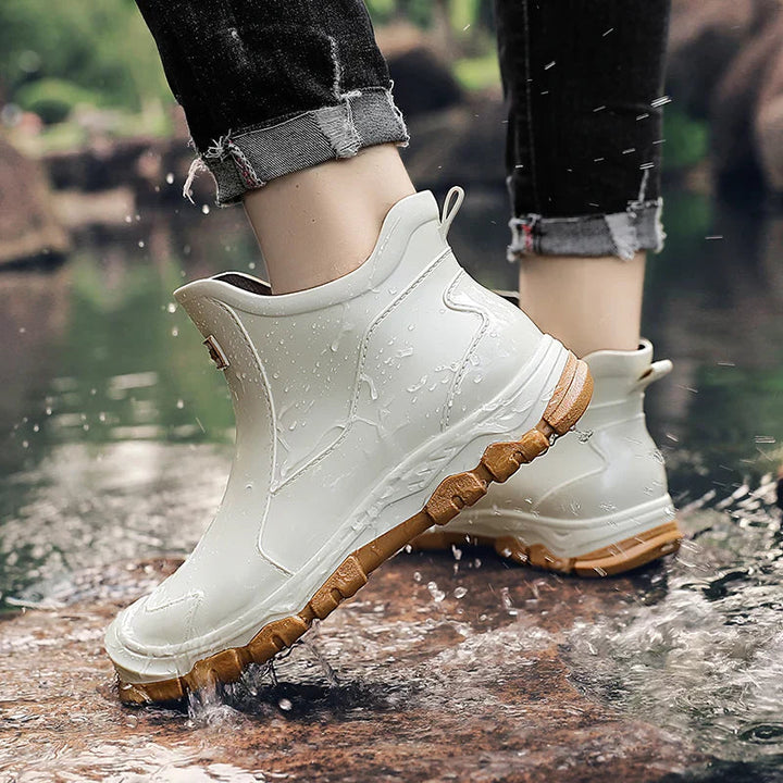 Quantshield - Waterproof Non-Slip Ankle Boots
