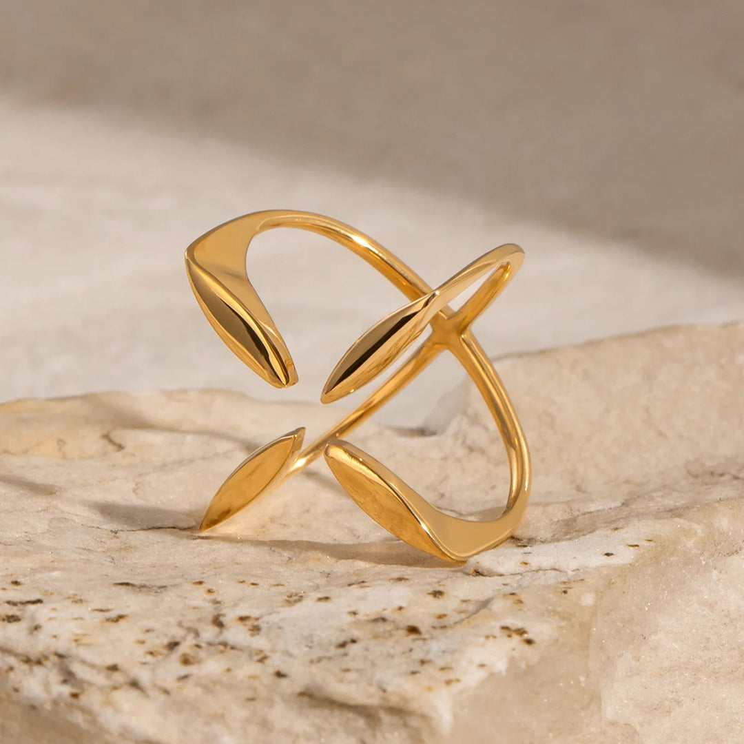 Gerti  - Four Points Sterling Silver Ring