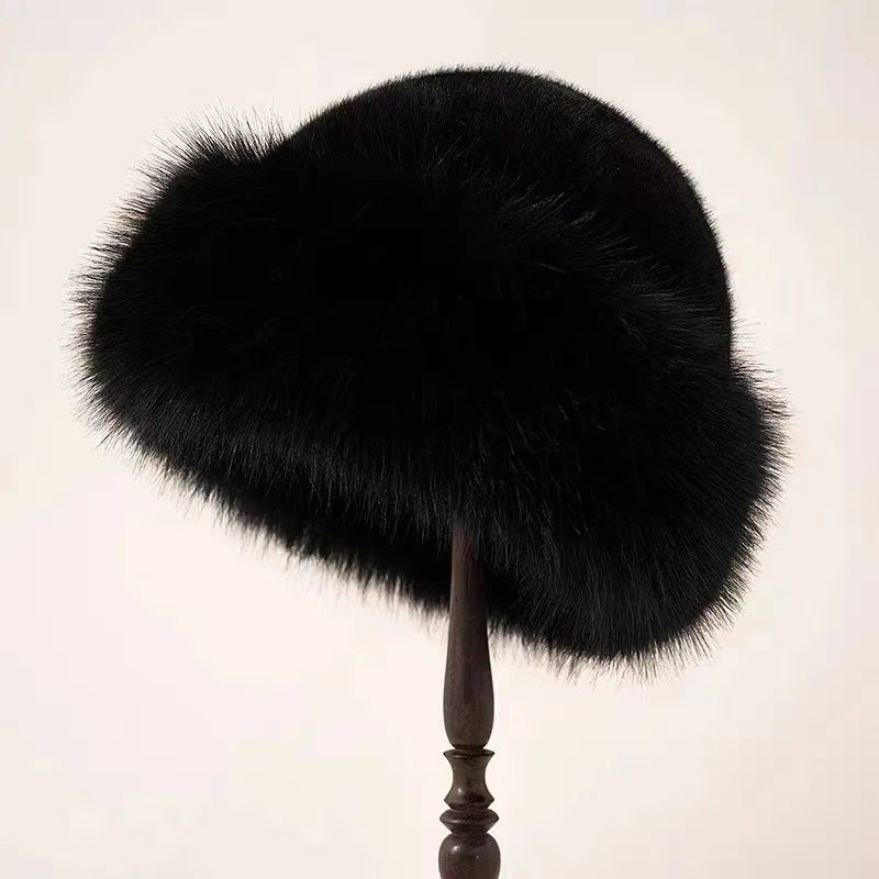 Karyna - Elegant Winter Hat