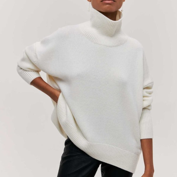 Safira - Warm and Fashionable Turtleneck Sweater