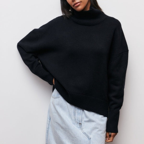 Safira - Warm and Fashionable Turtleneck Sweater