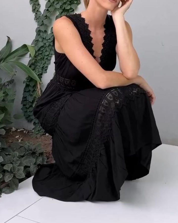 Papakosta - Elegant Sleeveless Lace Dress