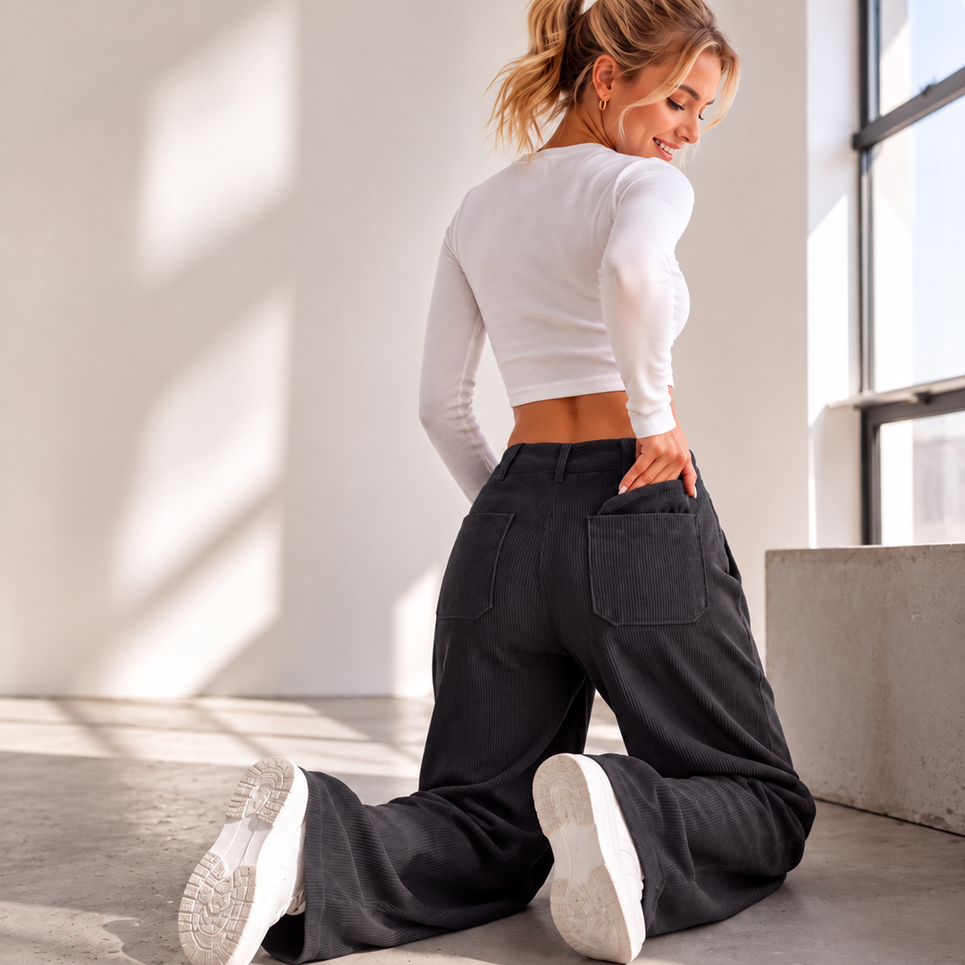 Serina - Wide Leg Trousers With Front Pockets