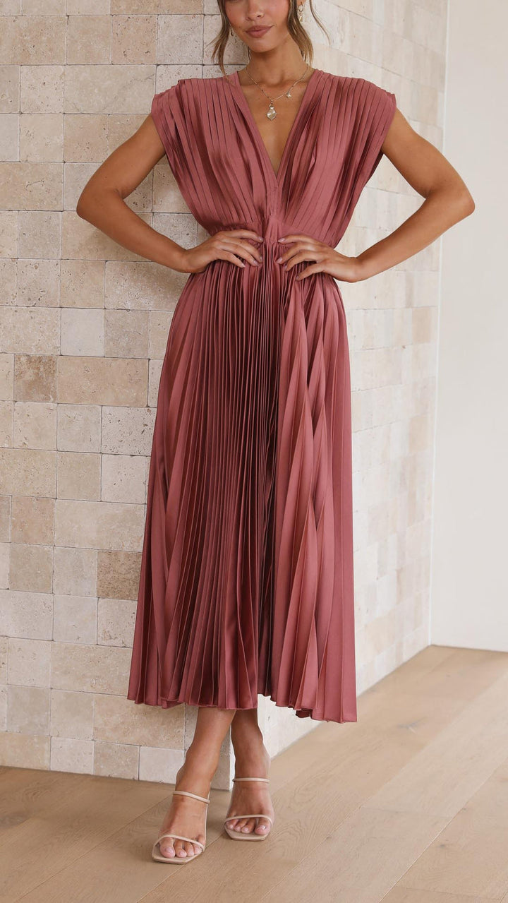 Iria - Elegant Pleated Dress