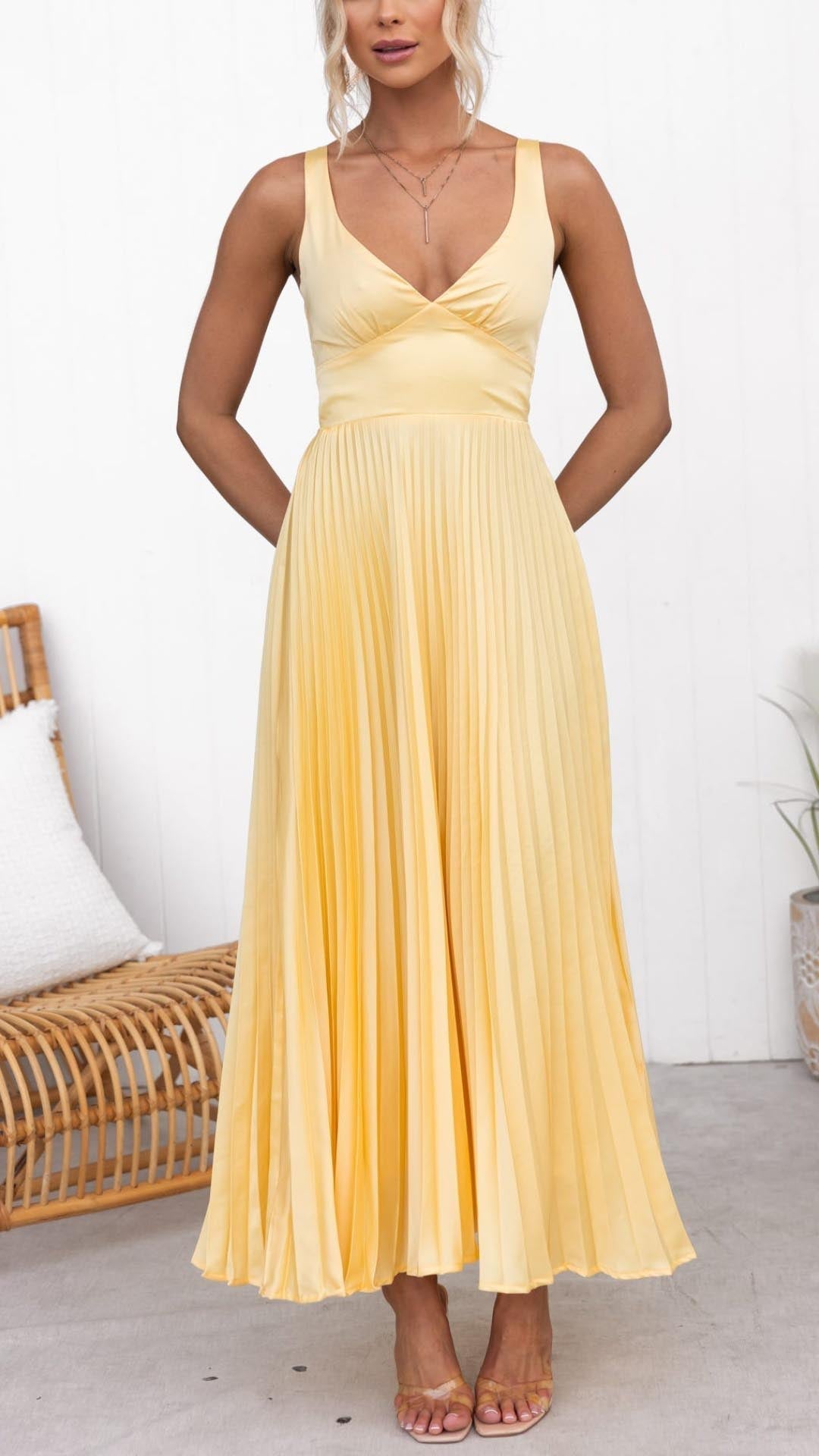 Sheree - Pleated V-Neck Maxi Dress