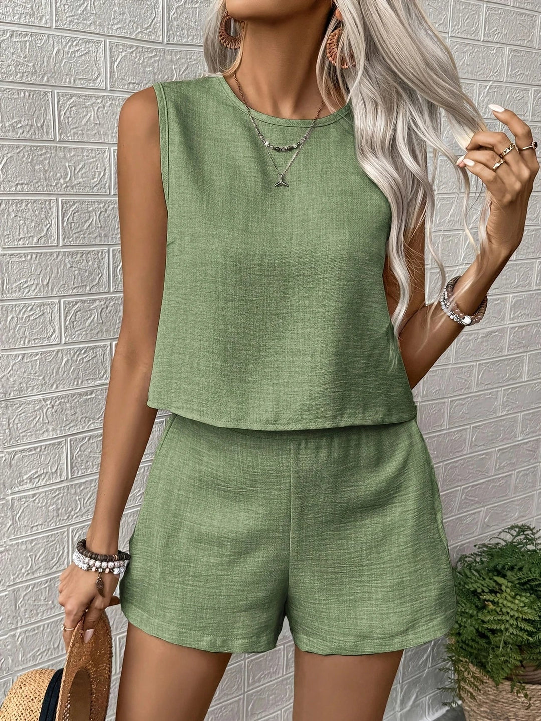 Nella - Casual Sleeveless Top And Shorts Set