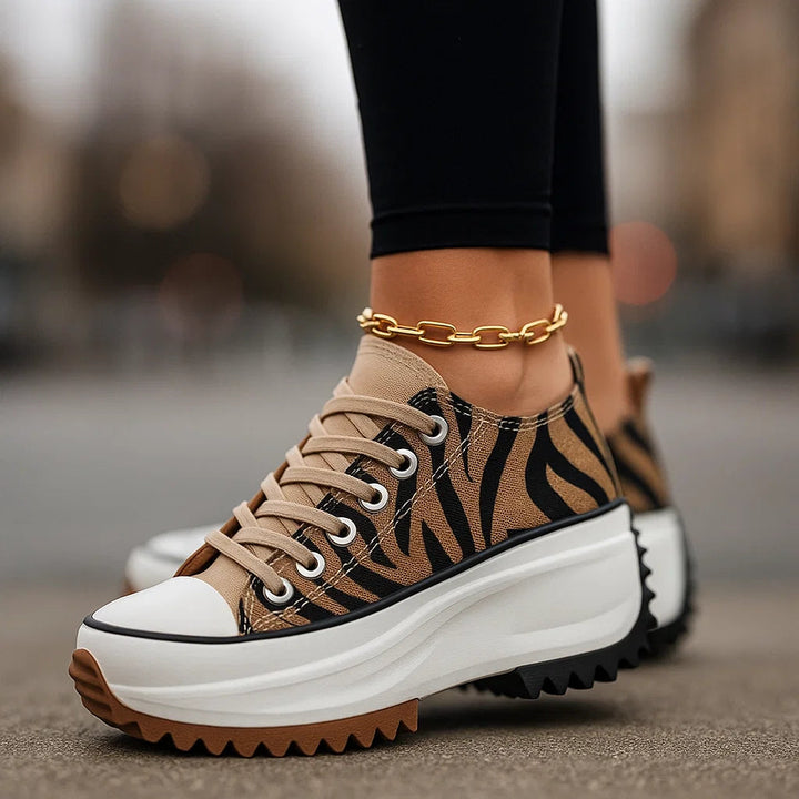 Jianna - Casual Lace-Up Sneakers