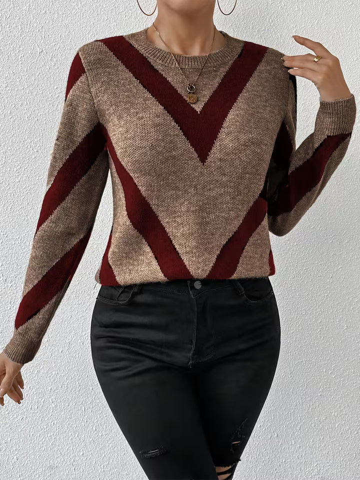 Auraflow - Geometric Pattern Round Neck Sweater
