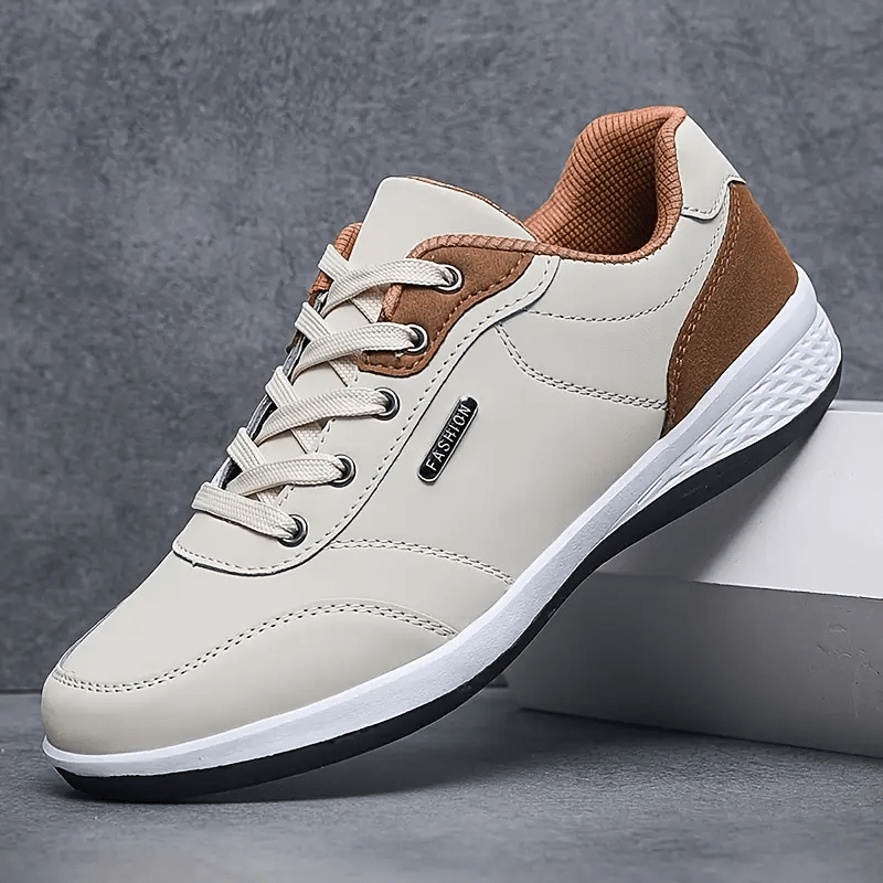Justin - Comfortable Lace-Up Sneaker
