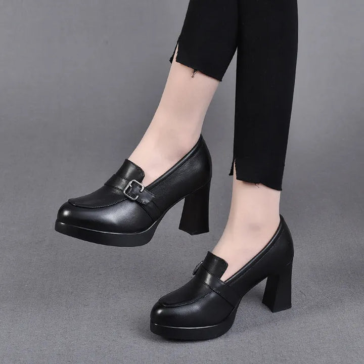 Zabravica - Versatile Leather Heeled Shoes