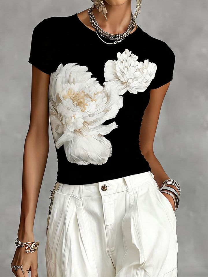 Lunessa - Crew-Neck T Shirt With Two-Tone Floral Print