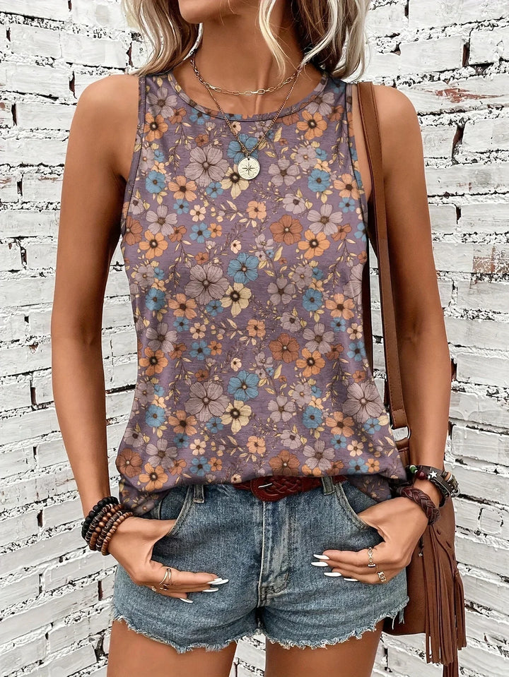 Lilou - Casual Summer Top With Floral Print