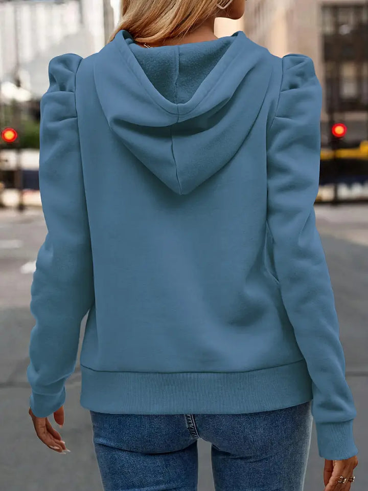 Nandita - Breathable Long Sleeve Hoodie