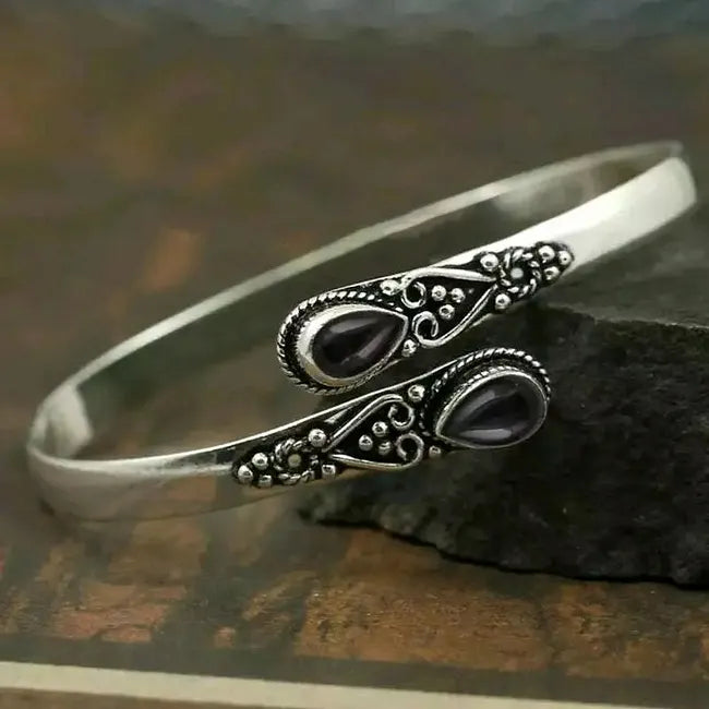Rovik - Vintage Silver Bracelet