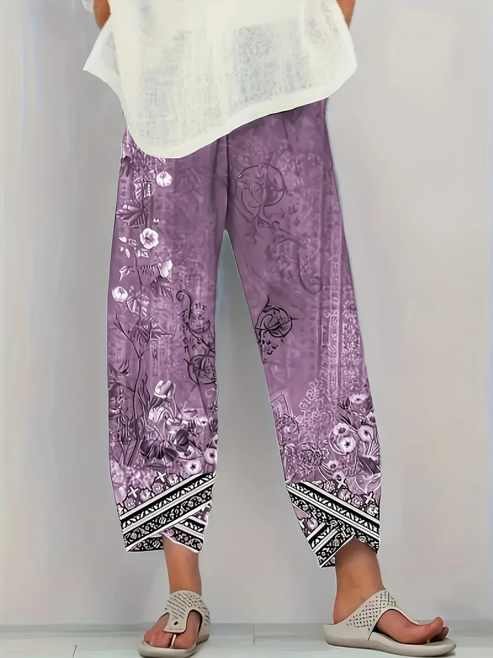 Kayden - Vintage Floral Capri Pants