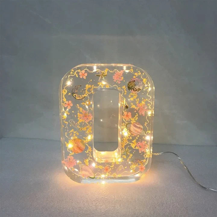 FloraShine - Handmade Flower Resin Night Lamp