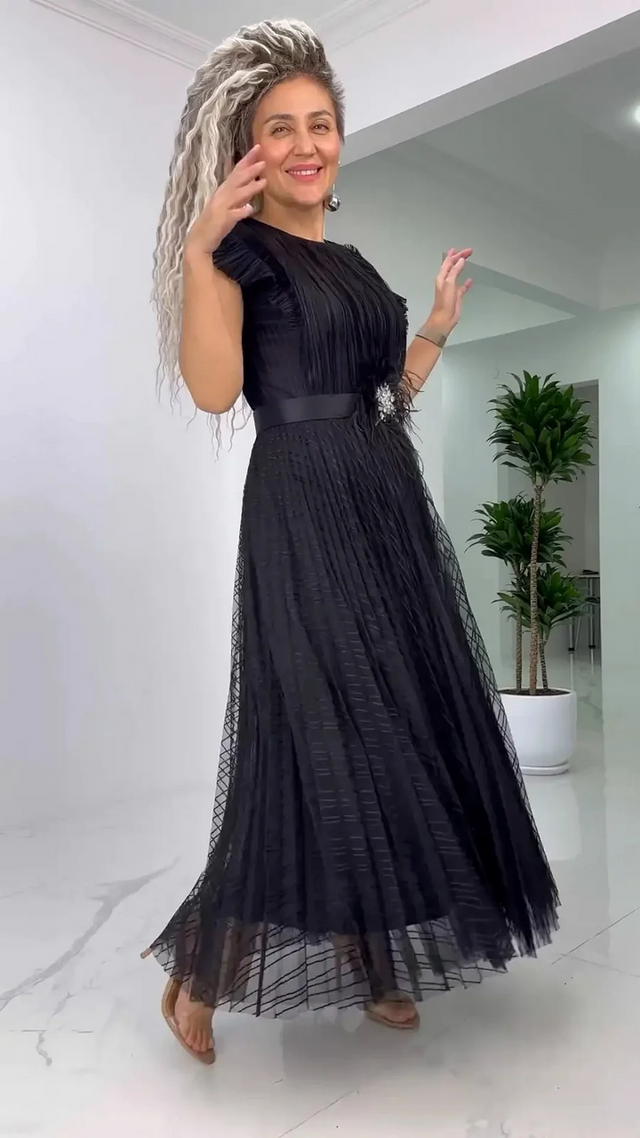 Naysha - Elegant Silk Chiffon Dress