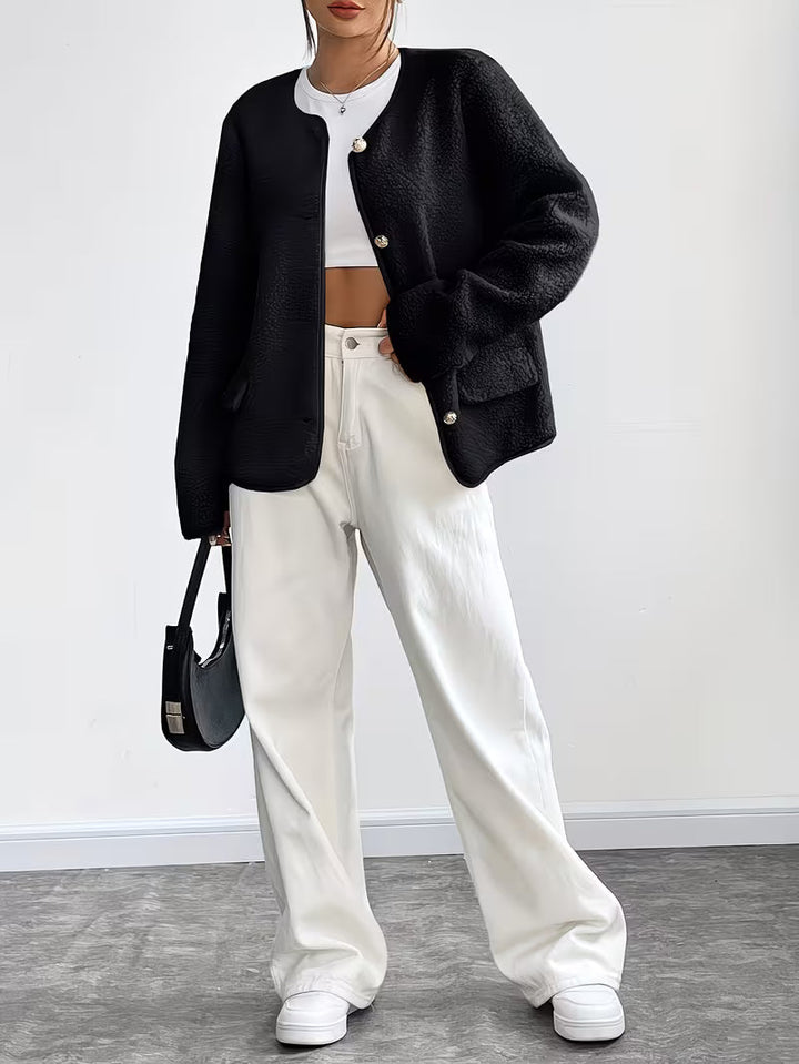 Viktorija - Elegant Round Neck Jacket with Button