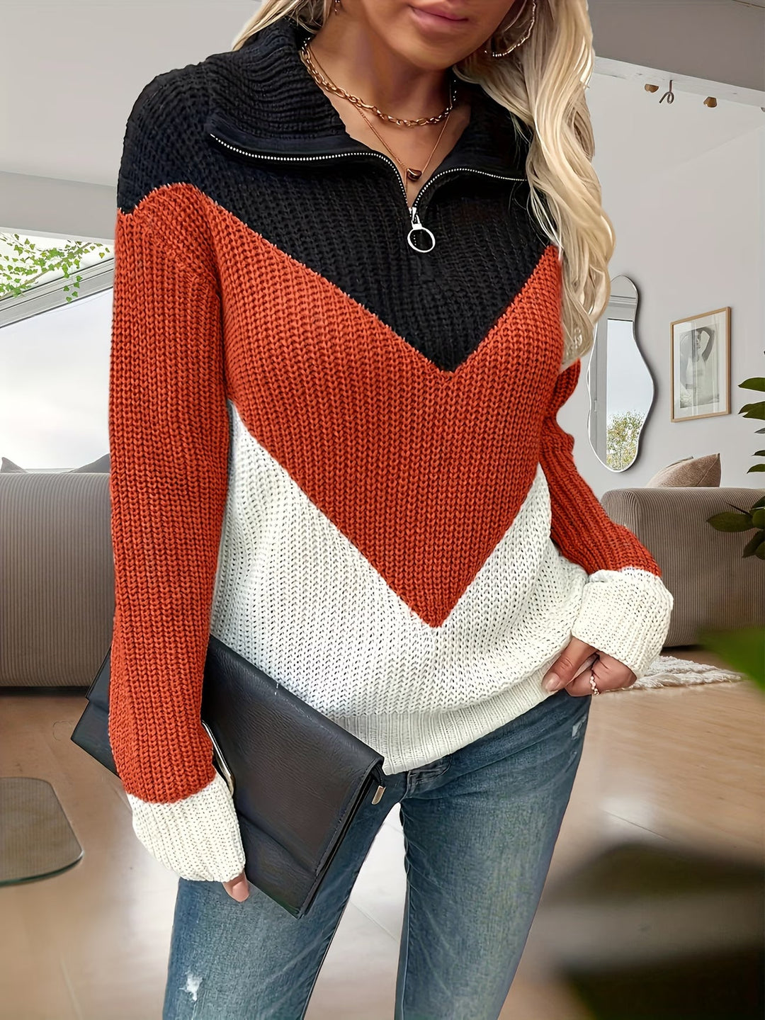 Vala - Elegant Knitted Sweater with Half Zip