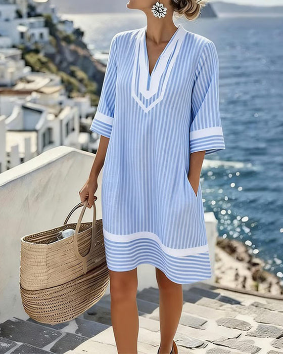 Alisia - Short Sleeve Dress With V Neck