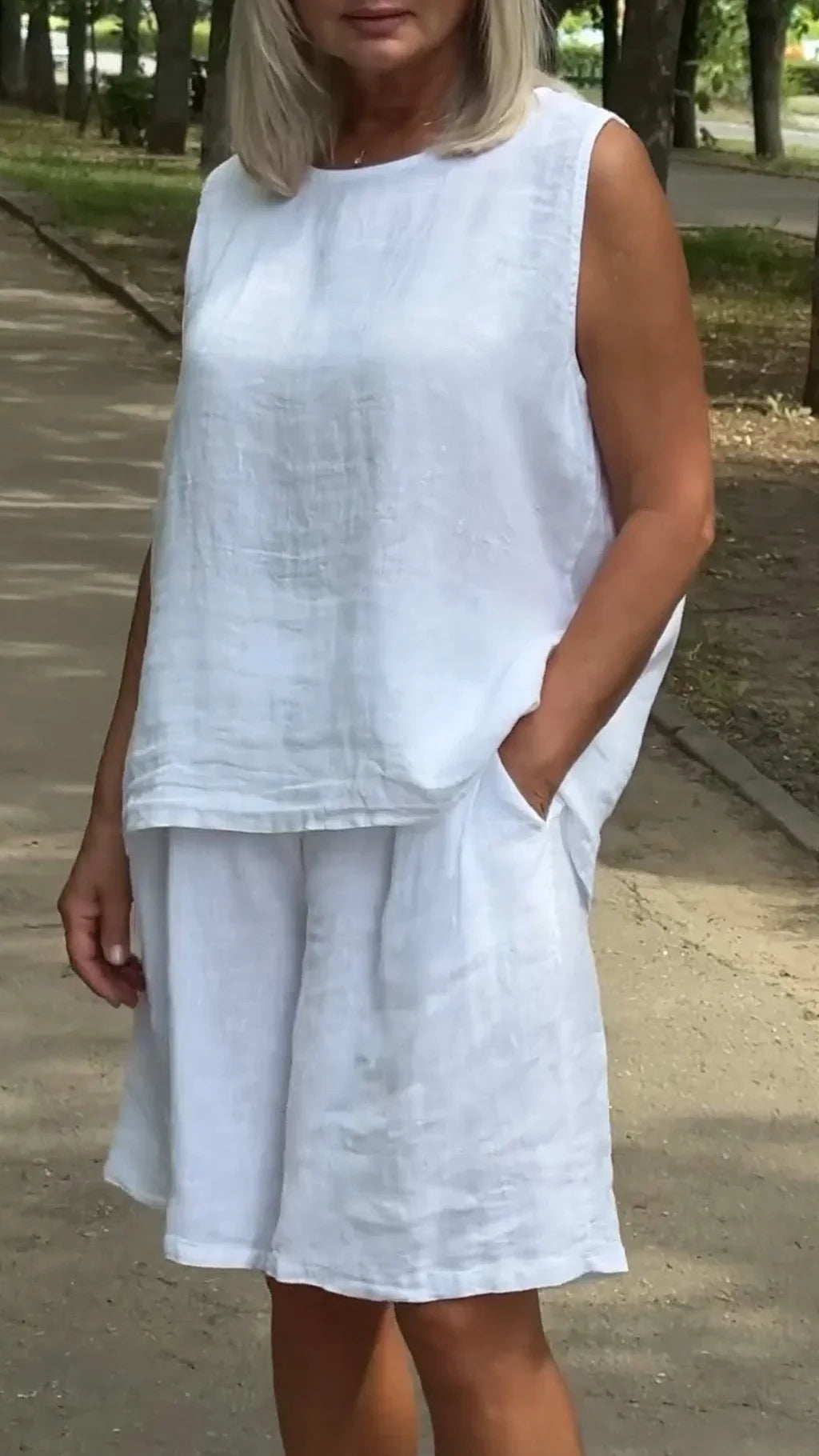 Jileana - Breathable Sleeveless Blouse And Baggy Shorts