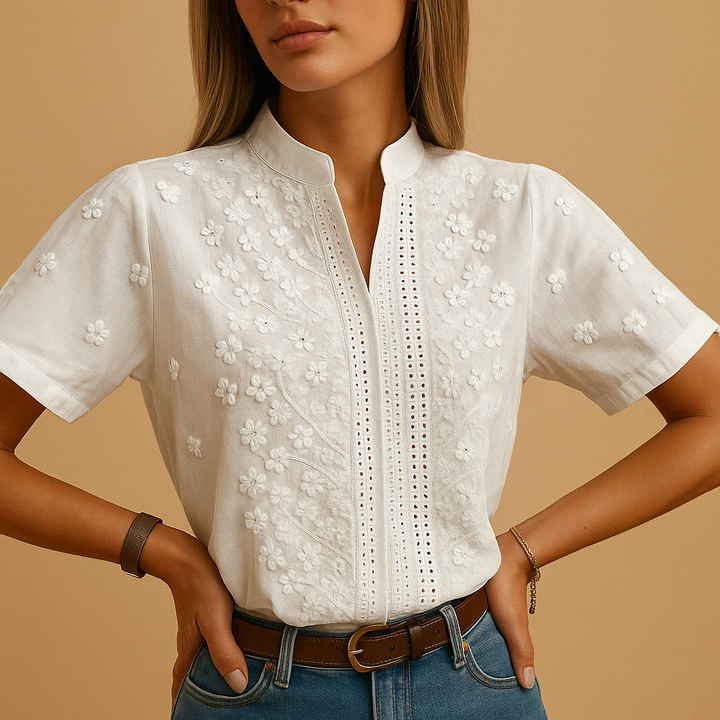 Leanaa - Trendy Blouse With Floral Embroidery