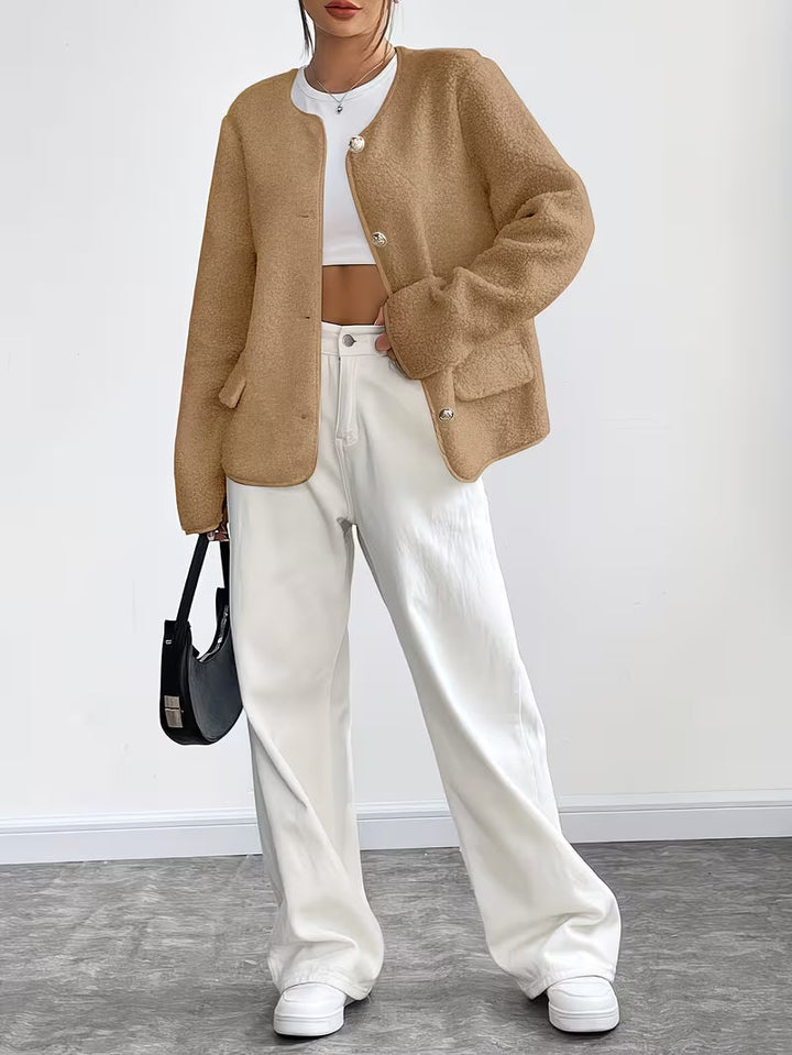 Viktorija - Elegant Round Neck Jacket with Button