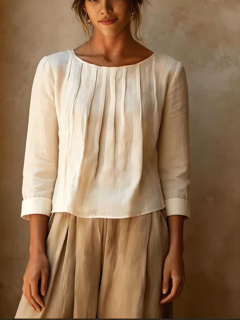 Gelina - Round Neck Blouse With Front Pleats
