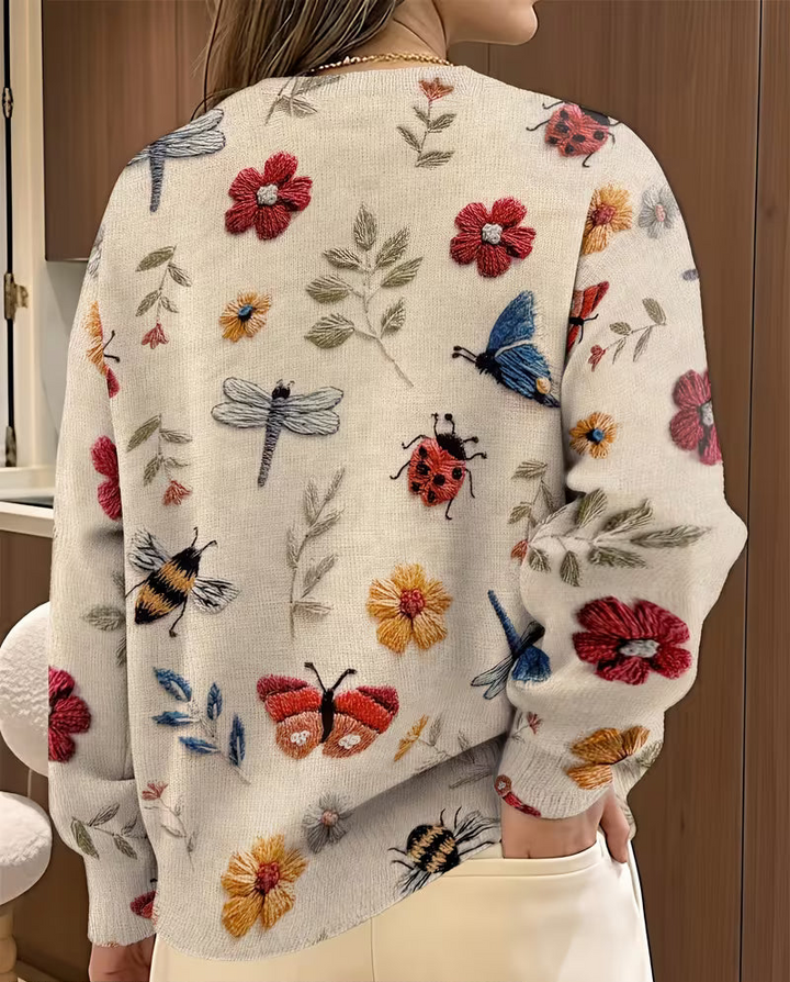 Soleilys - Casual Floral And Insect Print Sweater