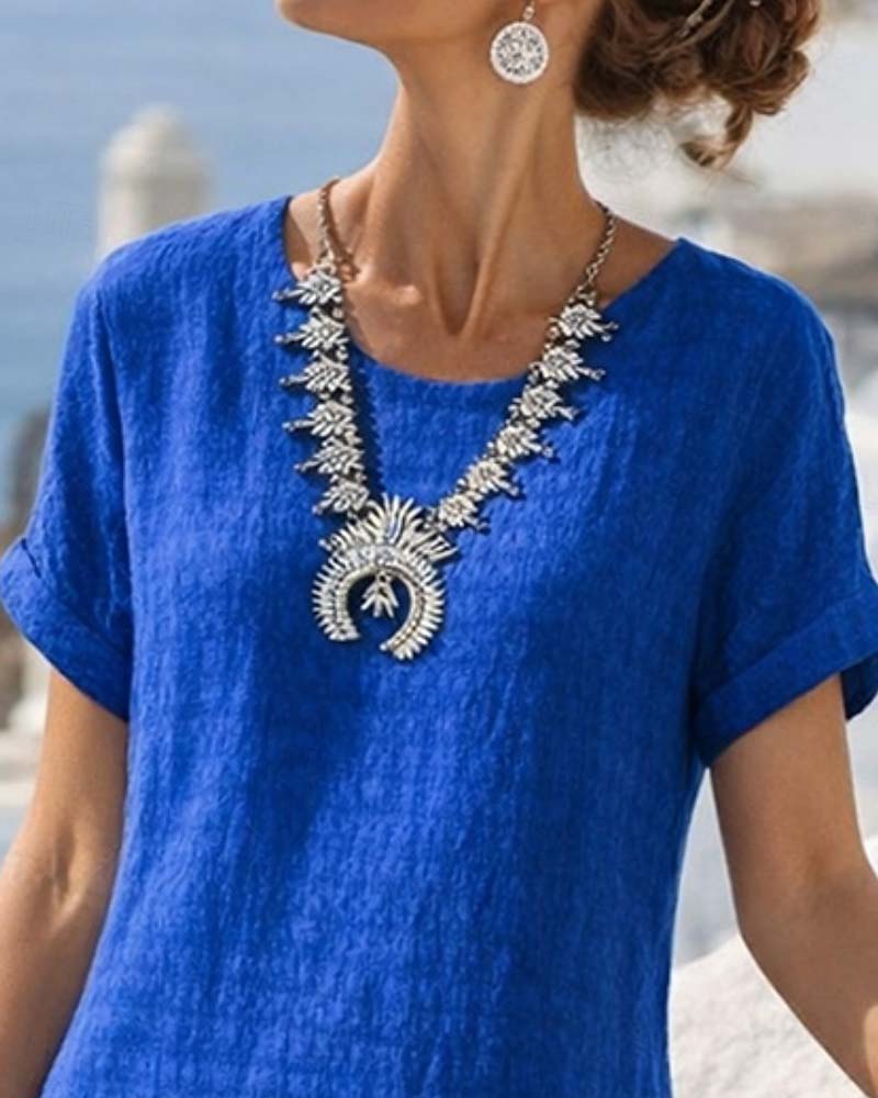 Shanai - Short-Sleeved Dress with Straight Slit