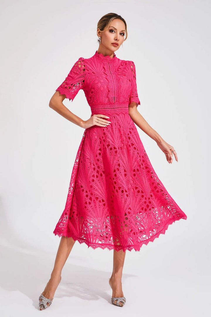Vorelle - Casual Flower Embroidery Short Sleeve Dress