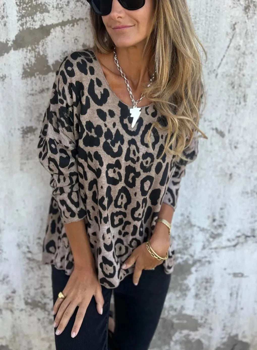 Swantje - Round Neck Leopard Print Blouse