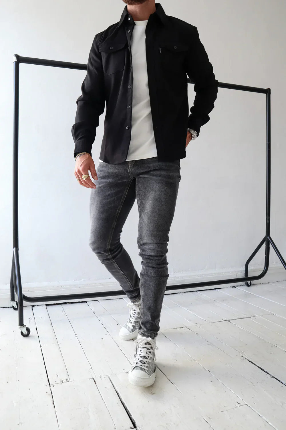Dewid - Button Up Shirt With Front Pockets
