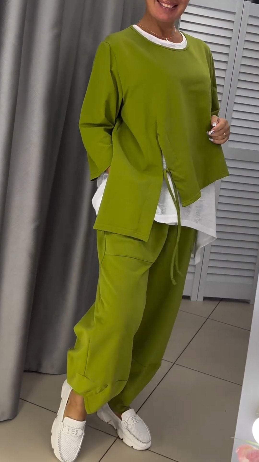 Novalie - Round Neck Top and Pants Set
