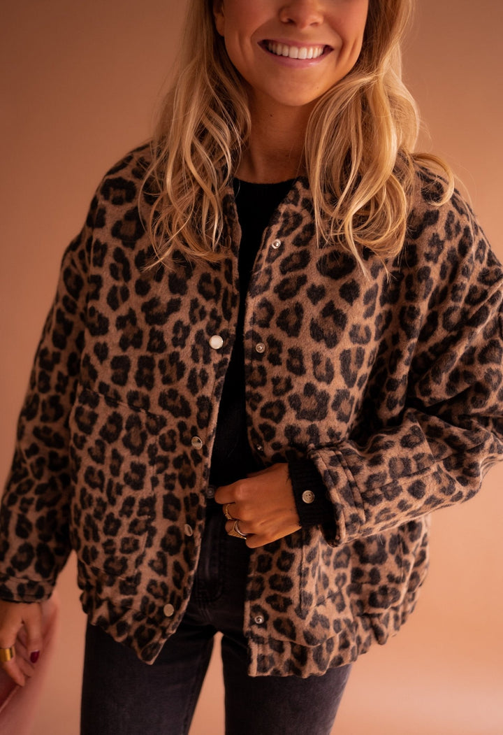 Leana - Breathable Leopard Print Jacket