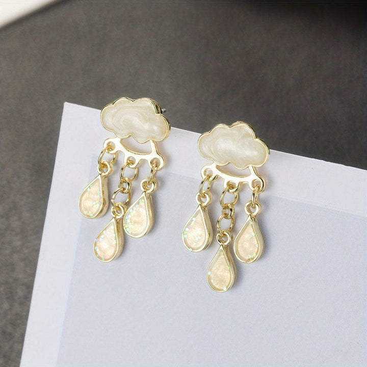 Gillie - Raindrop Pendant Earrings