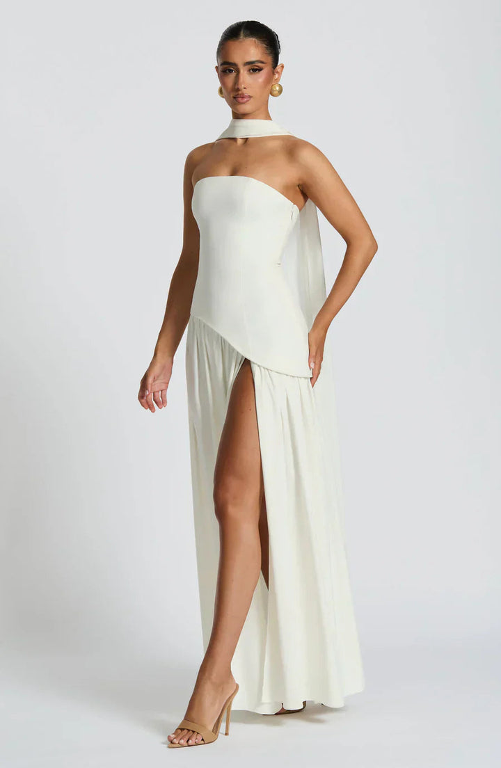 Zalfaa - Elegant Sleeveless Long Dress