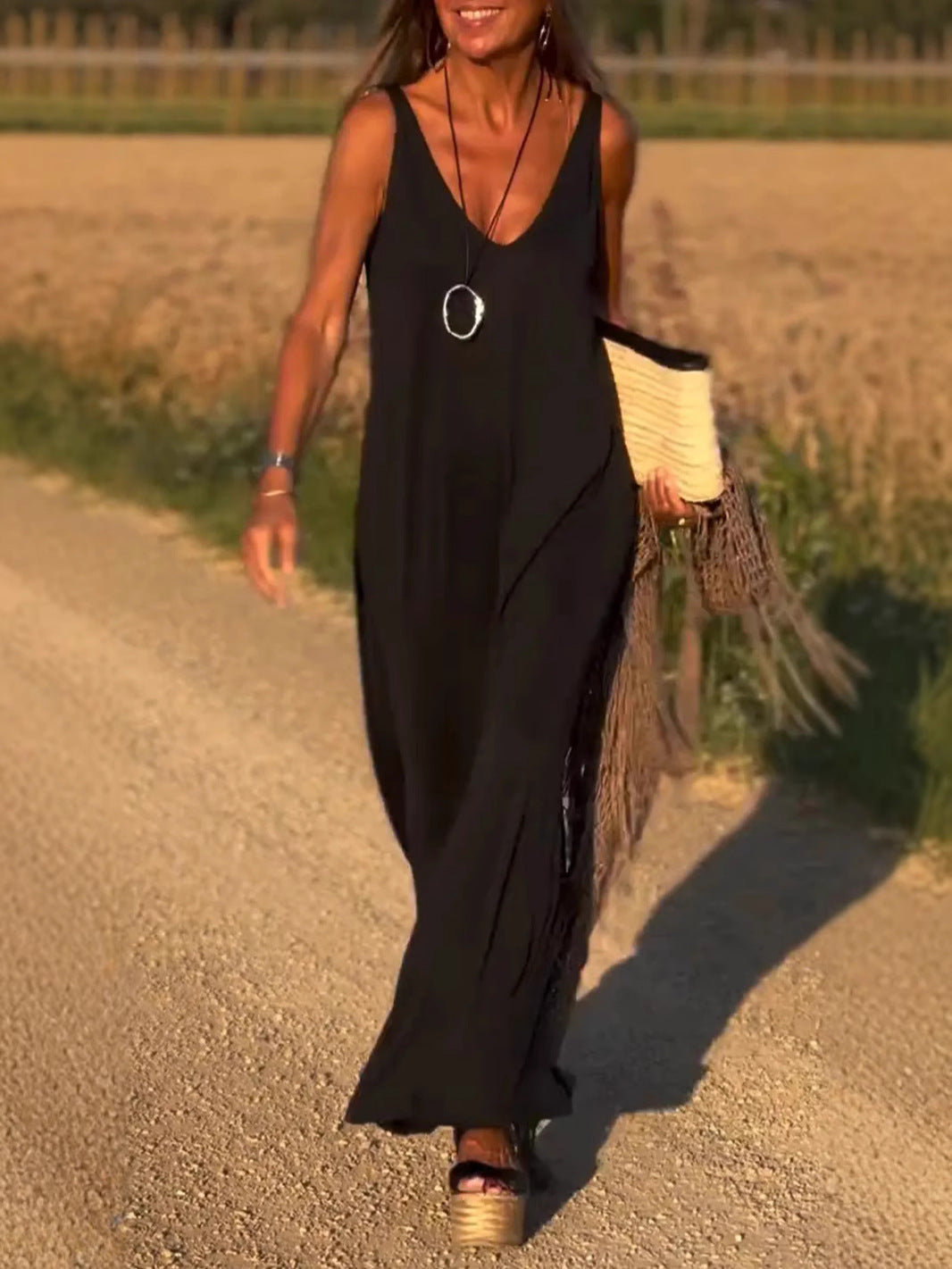 Evelyne - Stylish Sleeveless Long Dress