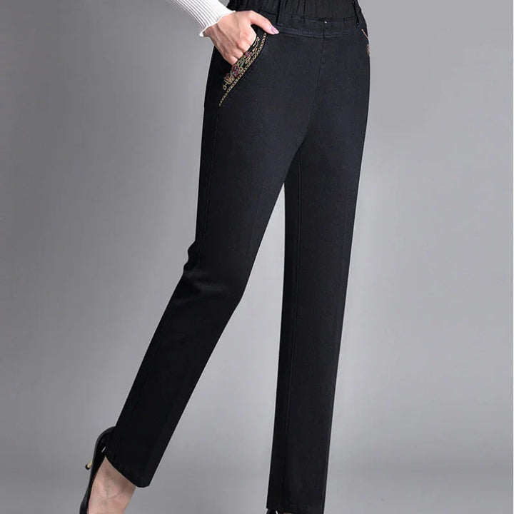 Sofiya - Casual Slim Fit Jeans With Side Pocket