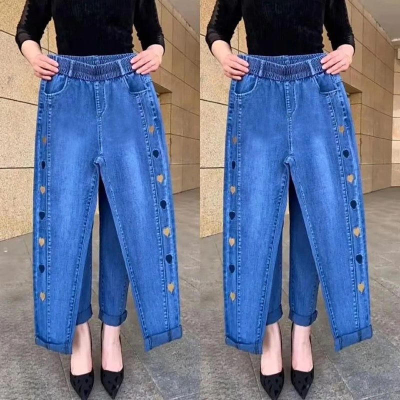 Norberta - Highly Elastic Jeans With Heart Pattern