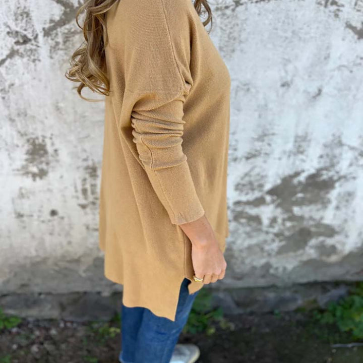 Soledad - Comfortable Long Sleeve V-Neck Knitted Blouse