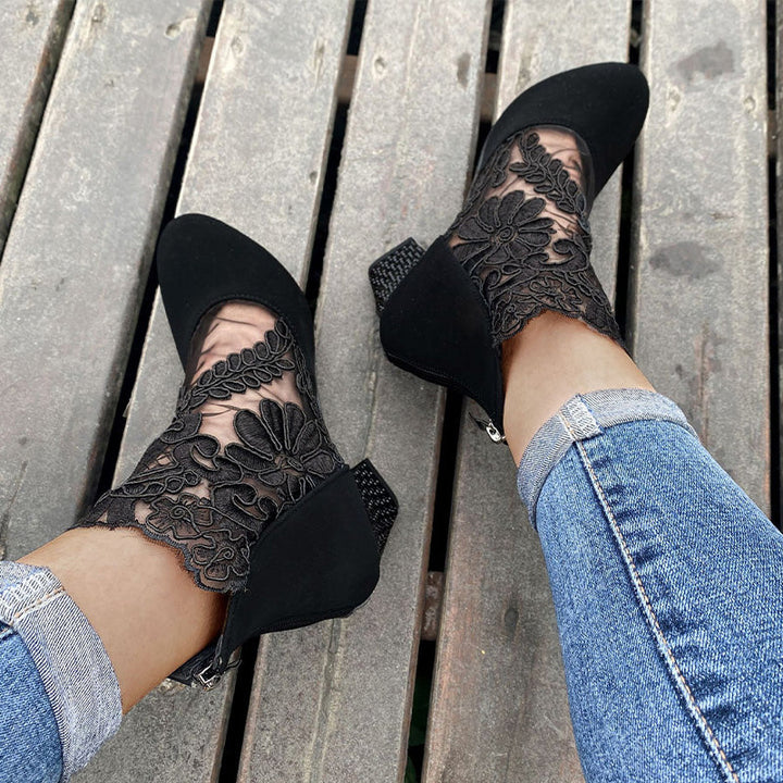 Janneke - Elegant Lace High Heel Shoes