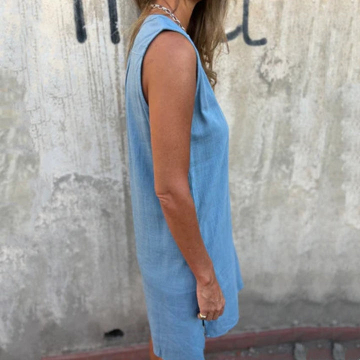 Paula - Sleeveless V Neck Dress