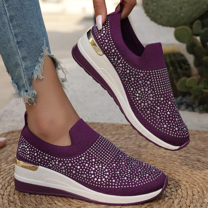 Haylay - Casual Slip on Sneakers