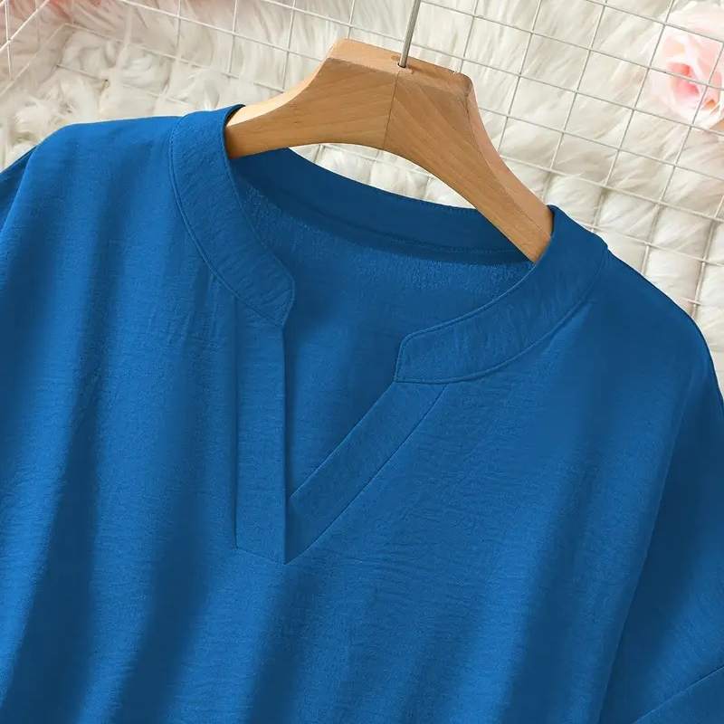 Seleana - Breathable V-Neck Top