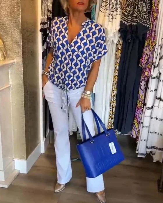 Emilya - Casual V Neck Top With Print