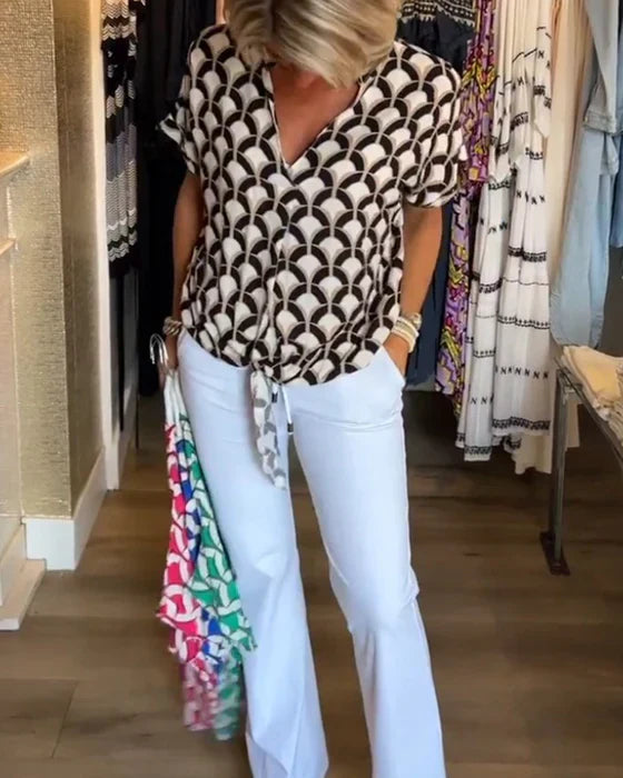 Emilya - Casual V Neck Top With Print