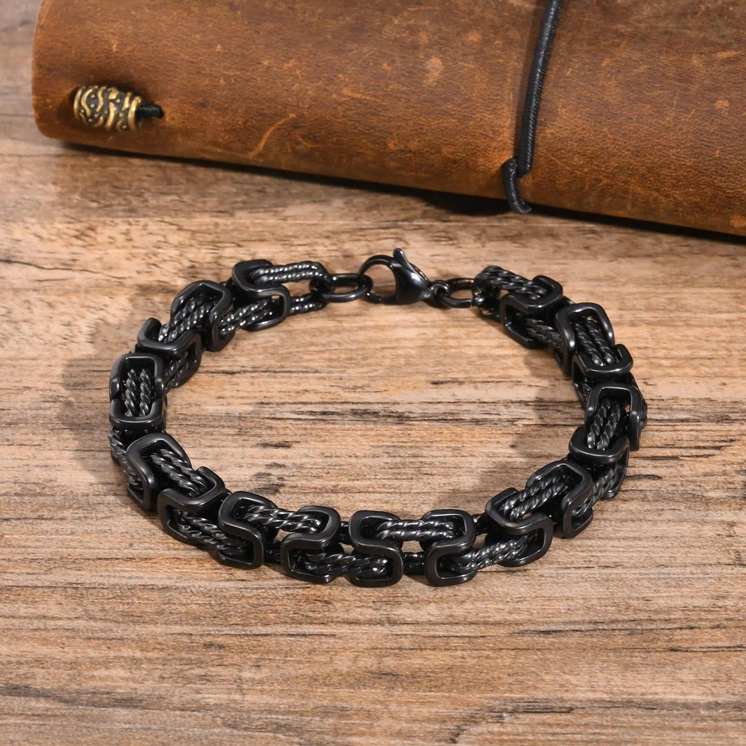 Glinn - Rogue Forged Chain Cuff